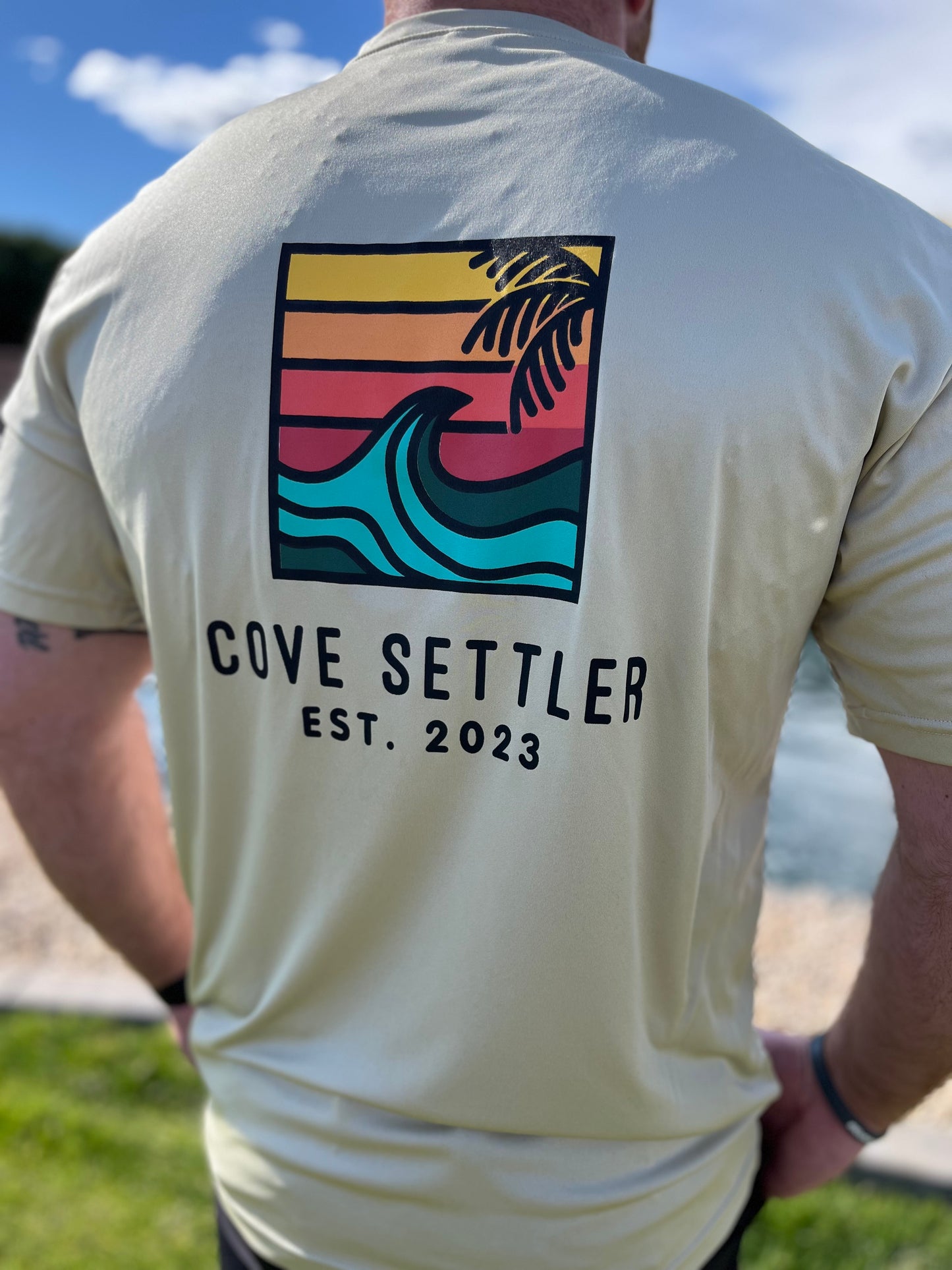 Cove Settler - Sunset T-Shirt